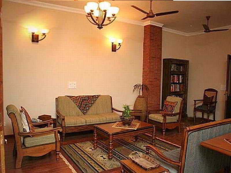 The Estate Villa Új-Delhi Kültér fotó